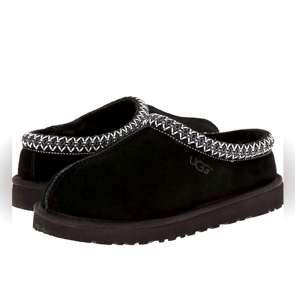 NWT 100% AUTHENTIC WOMEN UGG TASMAN BLACK SUEDE SLIPPERS WOMEN’S SIZE 8 MULE
